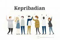 Terdapat 6 orang bersahabat yang sudah berteman sejak sekian lama. 6 Contoh Naskah Drama 4 Orang Tema Persahabatan Komedi