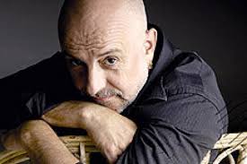 Fue uno de los fundadores de la famosa trova rosarina, y el primer miembro de ese colectivo de artistas que alcanzó la fama a nivel nacional. Hoy Cumple Anos Juan Carlos Baglietto Crock Com Ar