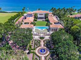 Jeff Bezos Reportedly Dropped 165 Million On A Mansion That Broke The La Real Estate Record Here Are The 17 Most Expensive Homes Sold In The Us Over The Past Expensive