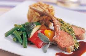 Ein herrliches brot, das ich mit diversen belägen verfeinert habe. Heimisches Lammkarree Mit Krauter Bierkruste