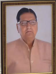 It has been exactly one year since the passing away of my father and it  looks that it was just yesterday.Time,literally flies. Today got the  ceremonies associated with Barsi(Ist Death Anniversary),done at