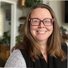 Liz Durbin's Instagram, Twitter & Facebook