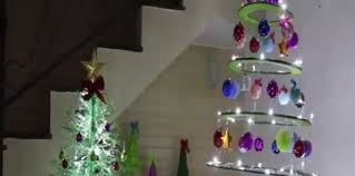 Kebiasaan memasang pohon natal sebagai dekorasi dimulai dari jerman. 25 Trend Terbaru Cara Membuat Pohon Natal Dari Botol Sprite Ide Buat Kamu