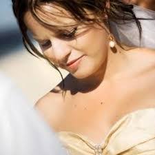 Shona Hall's Instagram, Twitter & Facebook