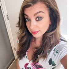 Impossible to resist, try the NEW Jelly Belly® Krispy Kreme ® beans with  delicious flavors Strawberry Iced, Cinnamon Apple Filled, Chocolate Iced  with Sprinkles, Glazed Blueberry Cake, and Original Glazed™. Which one