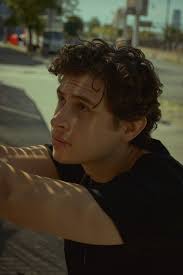 Ednon & Crolls (Short)