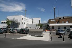 La prise de rdv se fait seulement par téléphone : Maternite Du Centre Hospitalier De Chateaubriant Nozay Pouance Kopines