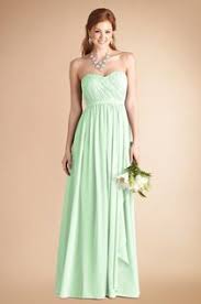 Obsession The New Candy Apple Color Shop This Color In Multiple Flattering Styles For Your Bridesmaids Donnamorgancolle Vestidos Vestido Madrinha Casamento