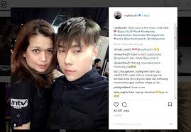 Nggak hanya seorang diri, shafa rupanya ditemani cowok bertato yang diduga adalah pacar barunya. Pamer Foto Selfie Bareng Cewek Inikah Pacar Roy Kiyoshi Okezone Celebrity