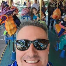 Alan Dobler's Instagram, Twitter & Facebook