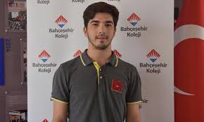 Yükseköğretim kurumları sınavı yks sonuçları 17 temmuz çarşamba günü saat sonuçların açıklanmasıyla birlikte yks 2019 türkiye birincisi kim oldu sorusunun yanıtı araştırılmaya başlandı. Yks Turkiye 1 Si Izmir Den Cikti 2019 Birincisi Nasil Hazirlanmis