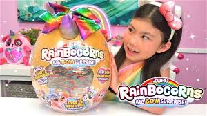 Maybe you would like to learn more about one of these? Unboxing Rainbocorns Big Bow Surprise From Zuru Giant Rainbocorn With 25 Surprises Youtube