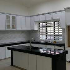 Kami bantu realisasikan dapur impian anda dengan kos yang berpatutan. Kabinet Dapur Home Furniture Furniture On Carousell