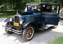 Image result for Scaraba Green 1930 Oldsmobile