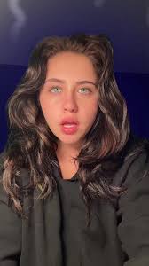 😑✈️🤍😂 @Courtyard by Marriott #fyp #foryou #traveling #migraine #help