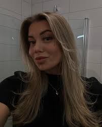 BELLA HELLSVIKEN (@bellahellsviken) • Instagram photos and videos