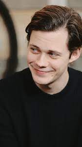 Skarsgard brothers skarsgard family it bill skarsgard most beautiful people pretty people beautiful smile bill skarsgard pennywise bill skarsgard bill skarsgard #lockscreen #wallpaper. Bill Skarsgard Tumblr Krasivye Parni Pevcy Krasivye Muzhchiny