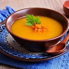 Veloute Simple Aux Pommes De Terre Carottes Et Poireaux Recette Pomme De Terre Carotte Repas Bebe Recette De Potage