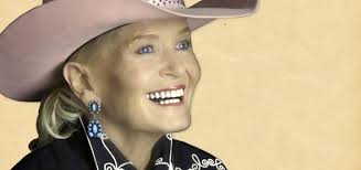 Lynn Hilary joins Tim Janis in concert April 13th in York Maine. Tickets  available here: https://timjanisinconcert.bpt.me Lynn is a singer,  songwriter, producer, arranger, guitarist, pianist and teacher, who for  over a decade