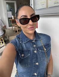 I like to see business as a series of graduations 🫡