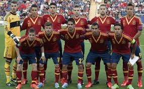 El colegiado fue el protagonista del choque al tener el portero álvaro fernández, de la sd huesca, hizo un amplio repaso en una entrevista con 'efe' durante su estancia en la selección de españa sub 21. Juntos Educacion Sastre Seleccion Sub 21 Hablar En Voz Alta Excepto Por Desnudarse