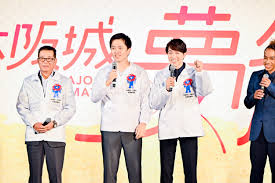大阪城の豪華絢爛「マツケンサンバ」で大興奮! 「大阪城夢祭」に松平健、関ジャニ村上が登場 | FANY Magazine