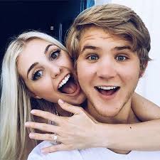 YouTube Stars Aspyn Ovard and Parker Ferris Are Engaged