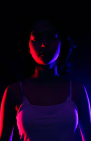 Dramatic Lighting Portrait Photography Inspiration Profilepicture Beachpicture Pictureideas Wallpaperphoto Dramatic Lighting