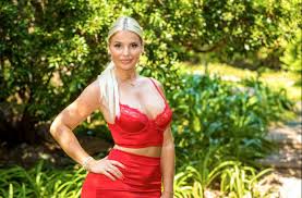 Le 16 juin 2021 à 21h20. Eva Ducci La Villa 6 Revele Etre Bisexuelle J Ai Toujours Eu Une Attirance Envers Les Filles Purebreak