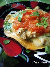 Que Es Eso Es Queso Melted Shredded Crumbled And Sliced La Pina En La Cocina Mexican Food Recipes Main Dish Recipes Beef It S What S For Dinner