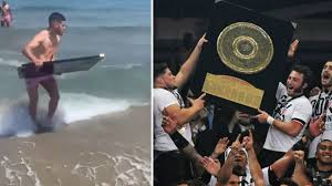 Romain ntamack v munster 8⃣0⃣ minutes ⏰ 0⃣5⃣ tackles 0⃣1⃣ missed tackle 2⃣0⃣ passes. Bizarre Scenes As French International Is Filmed Surfing The Top 14 Trophy Rugby Onslaught