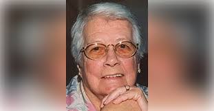 Edna Dodge's Instagram, Twitter & Facebook