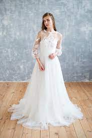 Discover makers, independent designers, and creative entrepreneurs around the world, all in one place on #etsy. 3 Stuck Hochzeitskleid Elfenbein Brautkleid Tull Brautkleid Etsy Hochzeitskleid Tull Einzigartiger Brautkleid Elfenbein Hochzeitskleid