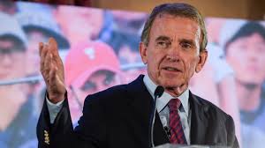 Ex-commissioner Tim Finchem donates $13M to PGA Tour charity