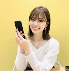 pin on 白石麻衣
