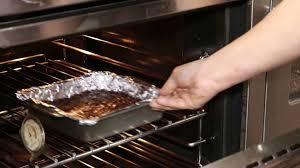 Un horno (del latín «furnum») es un dispositivo que genera calor y que lo mantiene dentro de un compartimiento cerrado. Temperatura Del Horno Cocinar Y Gozar