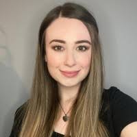 Nicole Bachner's Instagram, Twitter & Facebook