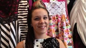 Melissa Squire's Instagram, Twitter & Facebook