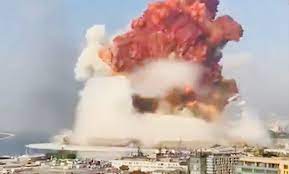 The economy of lebanon was in a state of crisis before the explosions, with the government having defaulted on debt, the pound plunging, and a poverty rate that had risen past 50%. Ø¹Ø´Ø±Ø§Øª Ø§Ù„Ù‚ØªÙ„Ù‰ ÙˆØ§Ù„Ø¬Ø±Ø­Ù‰ Ø¨Ø£Ø¹Ù†Ù Ø§Ù†ÙØ¬Ø§Ø± Ù…Ø¯Ù…Ø± ÙÙŠ ØªØ§Ø±ÙŠØ® Ø¨ÙŠØ±ÙˆØª ÙˆØ¥Ø³Ø±Ø§Ø¦ÙŠÙ„ ØªÙ†ÙÙŠ Ø¶Ù„ÙˆØ¹Ù‡Ø§ ÙÙŠØ¯ÙŠÙˆ Ù…Ø±ÙƒØ² Ø¯Ø±Ø§Ø³Ø§Øª ÙƒØ§ØªÙŠØ®ÙˆÙ†