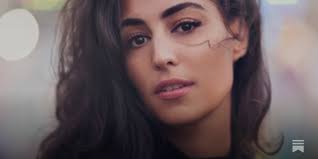 What's sweeter than my solitude? (by Alya Mooro)