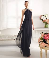 Trova una vasta selezione di abiti da cerimonia a prezzi vantaggiosi su ebay. Abiti Da Cerimonia Pronovias 2013 Long Dress Nero Con Collo Prezioso Abiti Vestiti Vestiti Avvolgenti