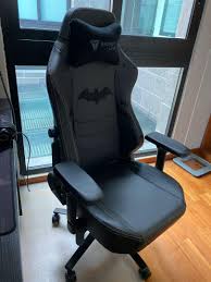 S p o n 4 6 s h s o r e 5 z 5 q u d 2 d. Secret Lab Titan Dark Knight Edition Furniture Home Living Furniture Chairs On Carousell
