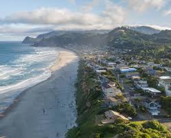 #my life #2016 #lincoln city #lincoln city oregon #oregon #oregon coast #glass ball floats #finders keepers #migraine #thank god for morphine #migraineur #migraines #spoonie #chronic illness. The Beach Explore Lincoln City