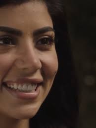 حق عرب: مغامرات وحكايات كارولين عزمي