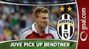 Profilo twitter ufficiale della juventus. Juventus Take Bendtner On Loan But Italian Club S Fans Won T Be Happy Youtube