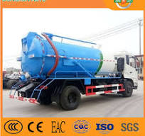 Sinotruk HOWO Small Sewer Suction Truck Homan 4X2 Vacuum Sewage Clean Truck  Suction Vehicle with Pump
