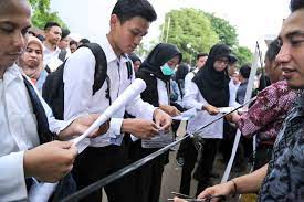 Salah satunya disebabkan karena salah kamar atau salah memilih formasi, chaidir, kepala badan kepegawaian dki mengatakan hal ini disebabkan adanya. Hindari Lemot Saat Daftar Cpns Begini Cara Agar Tidak Crash Okezone Economy