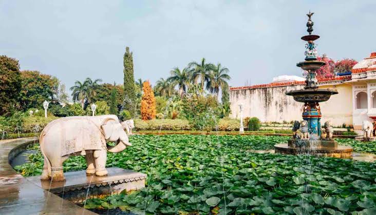 Saheliyon Ki Bari in Udaipur is a majestic garden