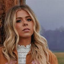 Katie Shoemaker's Instagram, Twitter & Facebook