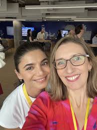 How women engage with AI: challenges and solutions